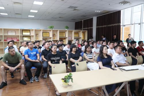 激情六月，第四期“新時(shí)代大講堂”火熱舉行(圖1)