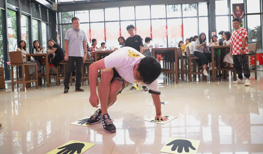 “喜迎軍運(yùn)盛會，共享美好生活” 武漢體育中心開展“七夕”主題活動(圖5)