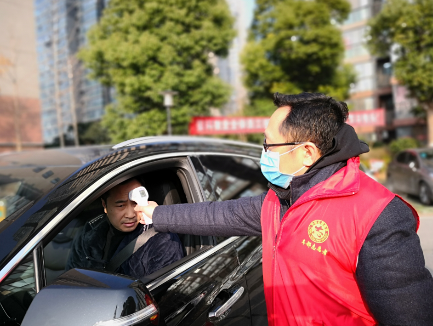 今天，我們繼續(xù)奮戰(zhàn)在“戰(zhàn)疫”一線(圖3)