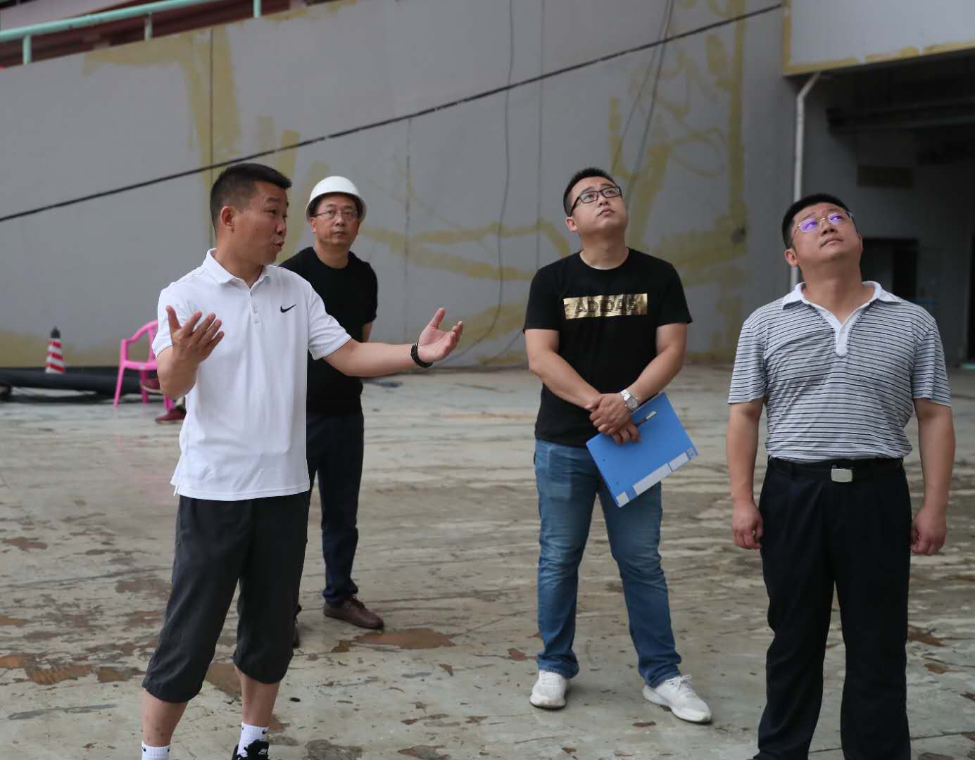 落實安全生產(chǎn)責(zé)任，強(qiáng)化暴雨應(yīng)急措施，確保復(fù)工復(fù)產(chǎn)工作順利推進(jìn)(圖3)
